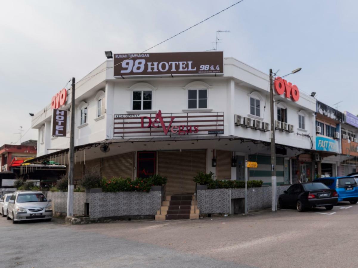Oyo 44026 98 Hotel Τζόχορ Μπάχρου Εξωτερικό φωτογραφία